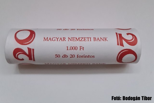 2003-as 20 forintos rolni - (2003 20 forintos rolni)