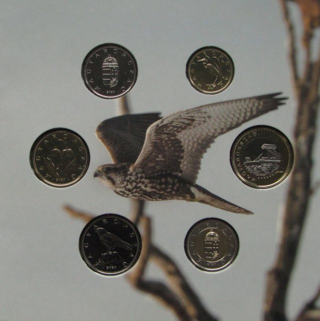 2020. vi extra verdefnyes BU (Brilliant Uncirculated) forgalmi sor