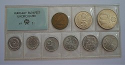 1971. évi forgalmi sor A 10 forintos címerében a szín nincs jelölve