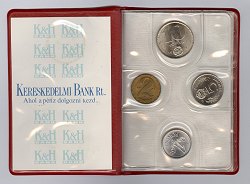 1971. évi K&H Bankos műbőrtokos lapozós forgalmi sor