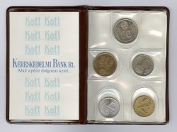 1985. évi K&H Bankos műbőrtokos lapozós forgalmi sor