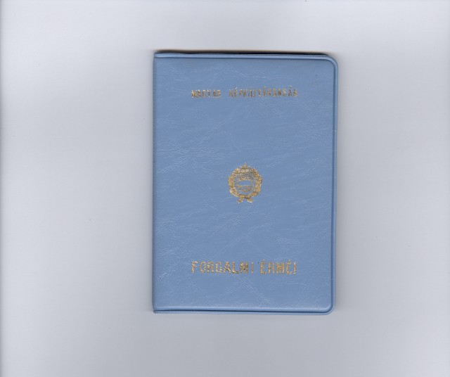 1988. évi műbőrtokos lapozós forgalmi sor