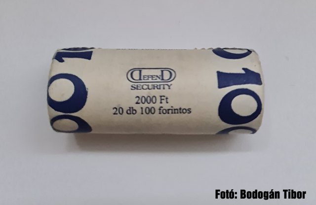 2002-es Bi-metl 100 forintos rolni - (2002 100 forintos rolni)
