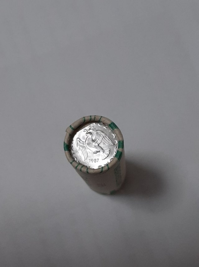 1987-es 10 fillres rolni - (1987 10 fillr rolni)