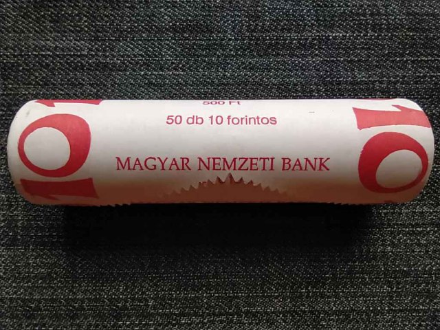2020-as 10 forintos rolni - (2020 10 forintos rolni)