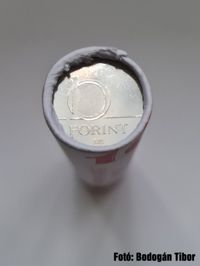 2020-as 10 forintos rolni - (2020 10 forintos rolni)