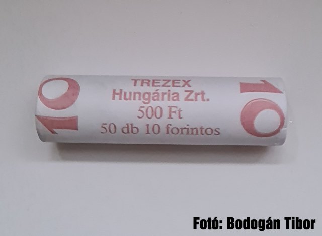 2020-as 10 forintos rolni - (2020 10 forintos rolni)