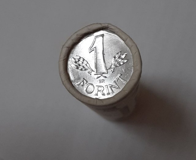 1981-es 1 forintos rolni - (1981 1 forintos rolni)