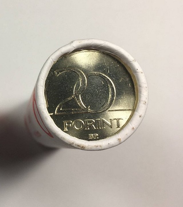 2020-as 20 forintos rolni - (2020 20 forintos rolni)