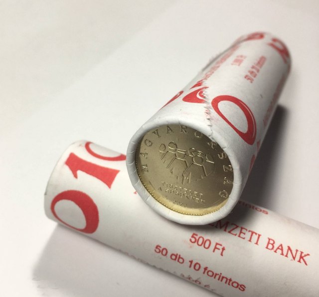 2020-as 20 forintos rolni - (2020 20 forintos rolni)