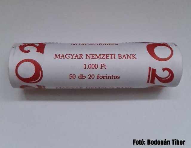 2020-as 20 forintos rolni - (2020 20 forintos rolni)
