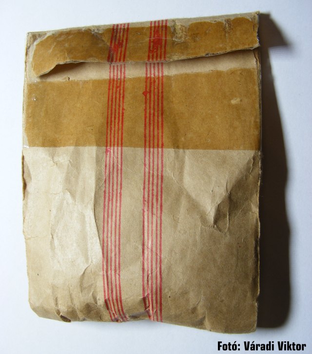 1990-es 2 fillres paprtasak - (1990 2 fillres paprzacsk)