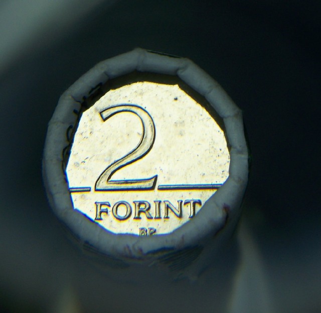 2007-es 2 forintos rolni - (2007 2 forintos rolni)