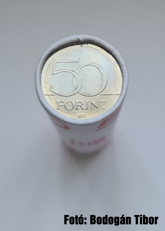 2016-os 50 forintos Hetven ves a forint rolni - (2016 50 forintos 70 ves a forint rolni)