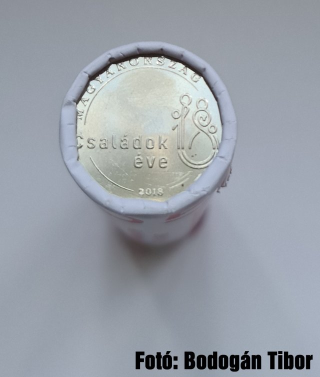 2018-as 50 forintos Csaldok ve rolni - (2018 50 forintos Csaldok ve rolni)