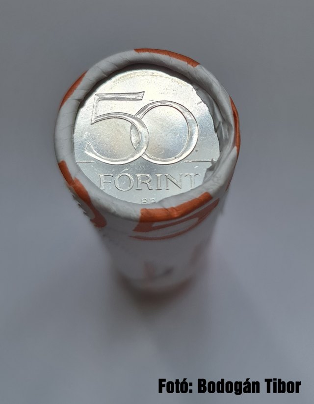 2018-as 50 forintos Csaldok ve rolni - (2018 50 forintos Csaldok ve rolni)