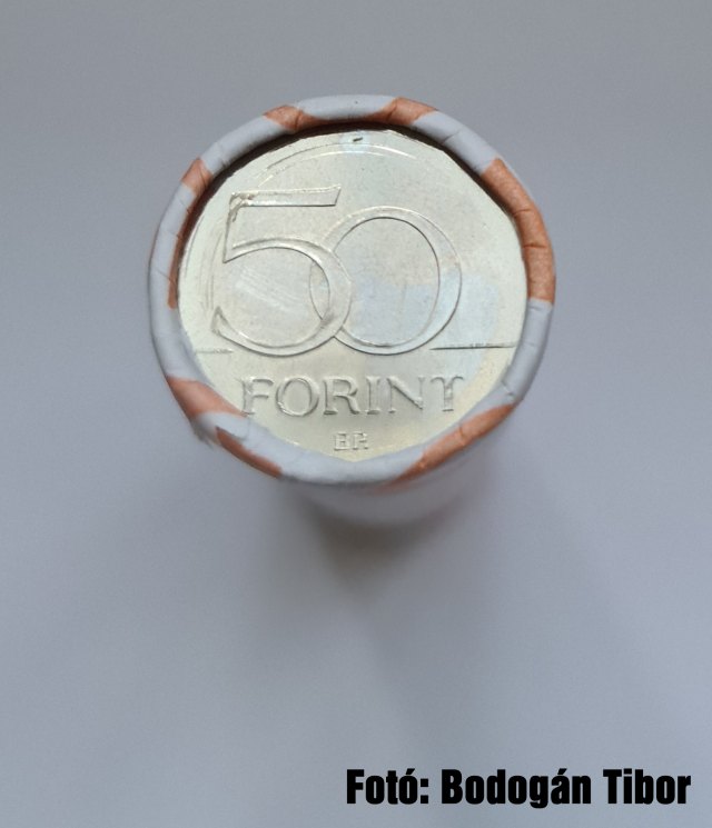 2018-as 50 forintos Csaldok ve rolni - (2018 50 forintos Csaldok ve rolni)