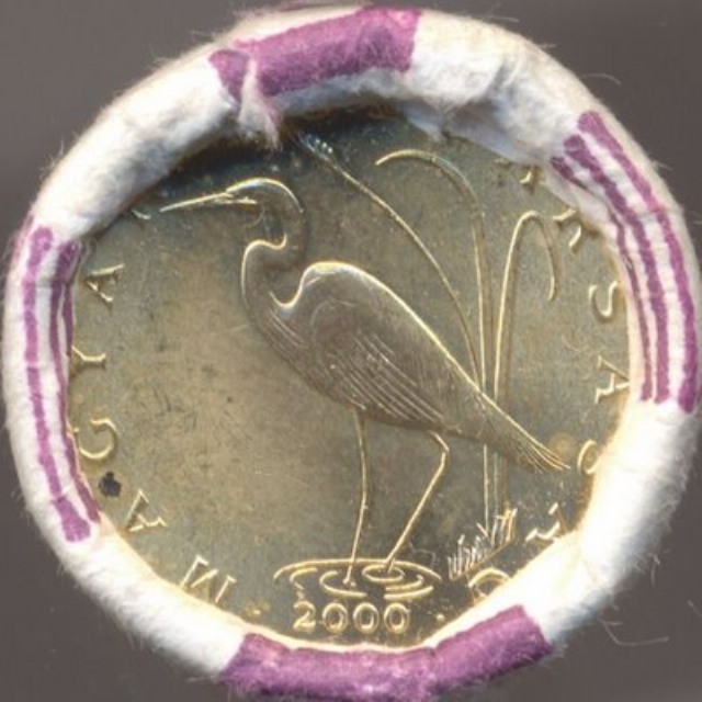 2000-es 5 forintos rolni - (2000 5 forintos rolni)
