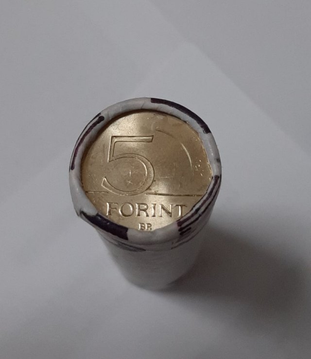2019-es 5 forintos rolni - (2019 5 forintos rolni)